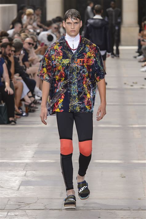 Louis Vuitton Spring 2018 Menswear Fashion Show 